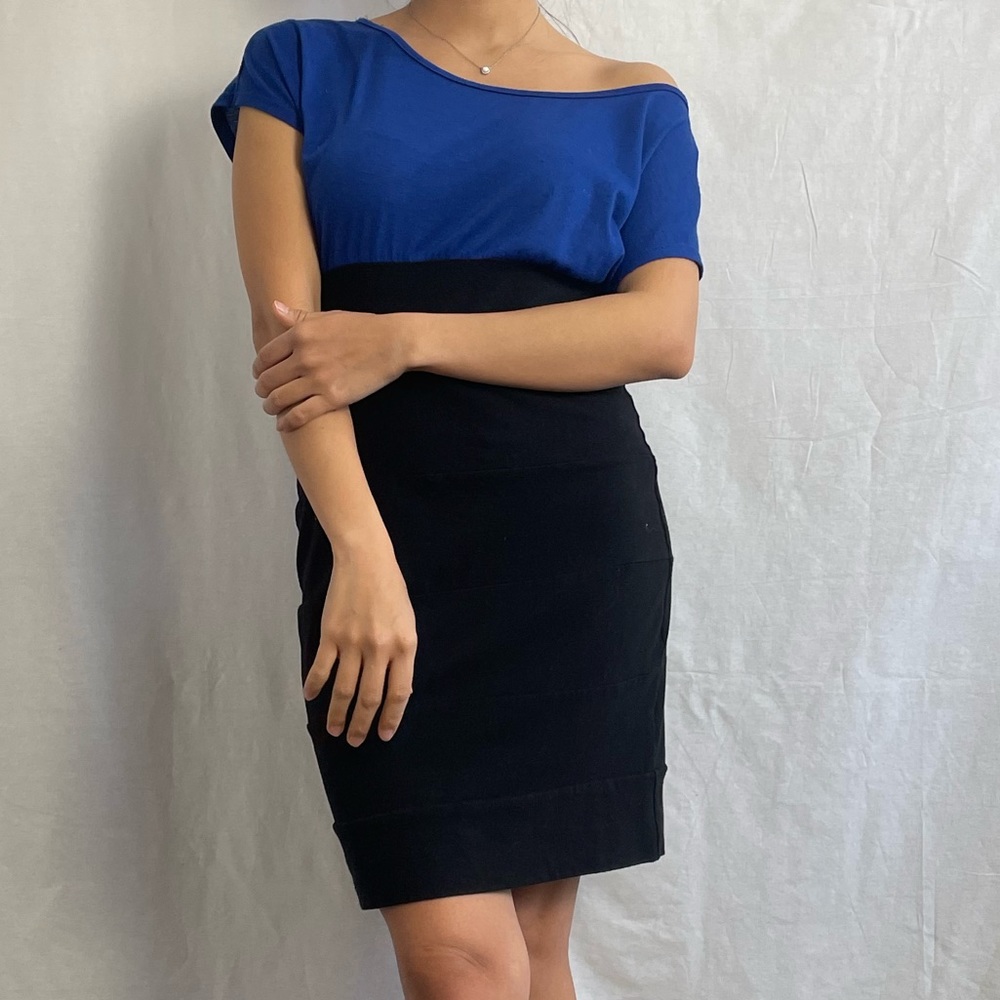 About a girl Los Angeles Dress